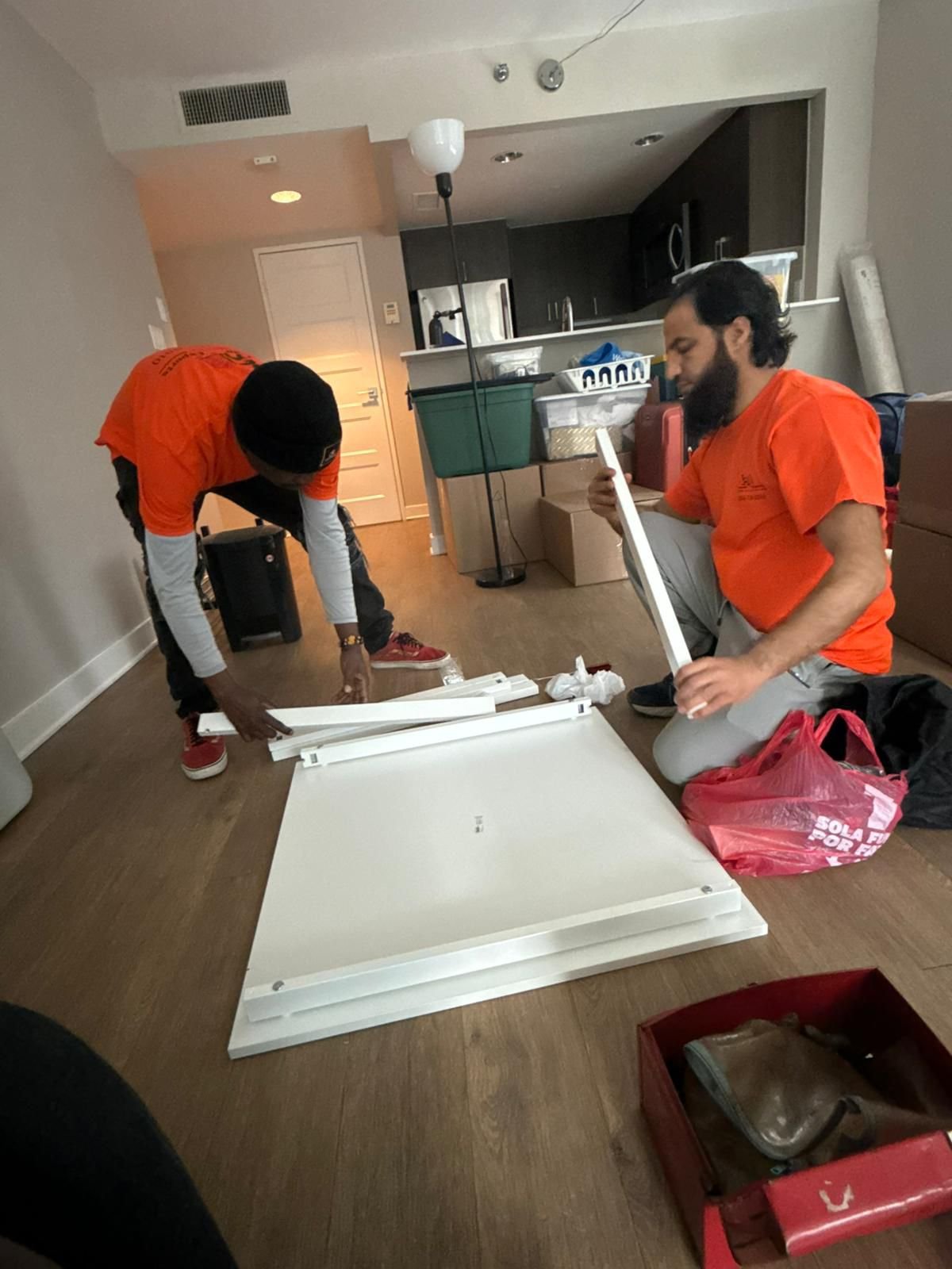Toronto movers & Downtown Toronto Movers,Scarborough Movers,Midtown Toronto Movers,East York movers, york movers, Liberty Village movers, Yorkville Movers,couch movers,office furniture movers,Furniture Assembly Movers, Furniture Disassembly Movers,Fridge Movers, Moving Company in Ottawa,Moving Company Montreal, Edmonton Moving Company